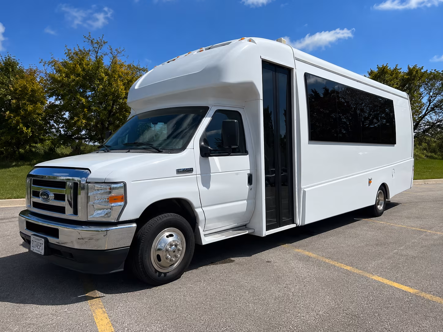 Pasadena Homecoming & Prom Party Bus Rentals