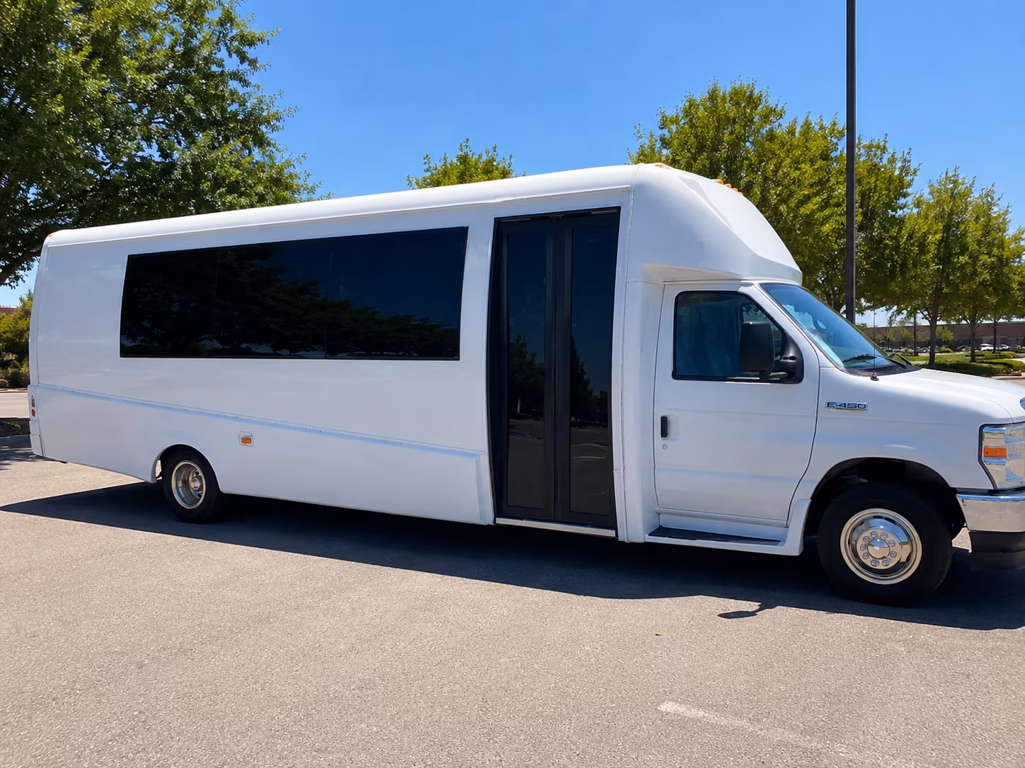 Waco Winery Tour & Pub Crawl Transportation